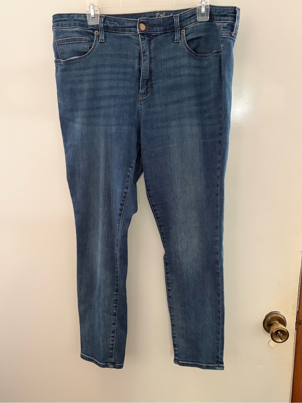 Universal Thread Women's Indigo Skinny Jeans